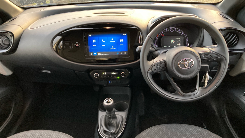 Toyota Aygo X 1.0 VVT-i Edge 5dr Petrol Hatchback